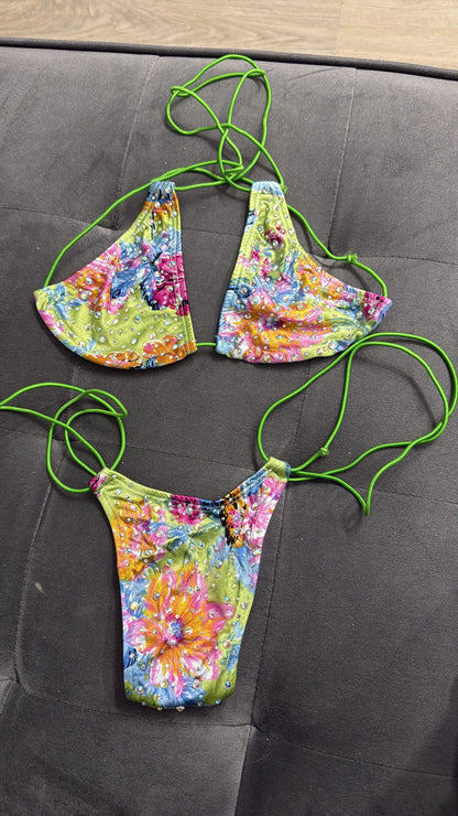 10B Set Susi – Rhinestone Micro Bikini – Exotic Dancer Stagewear for Women – Stage & Clubwear Outfit King Thong