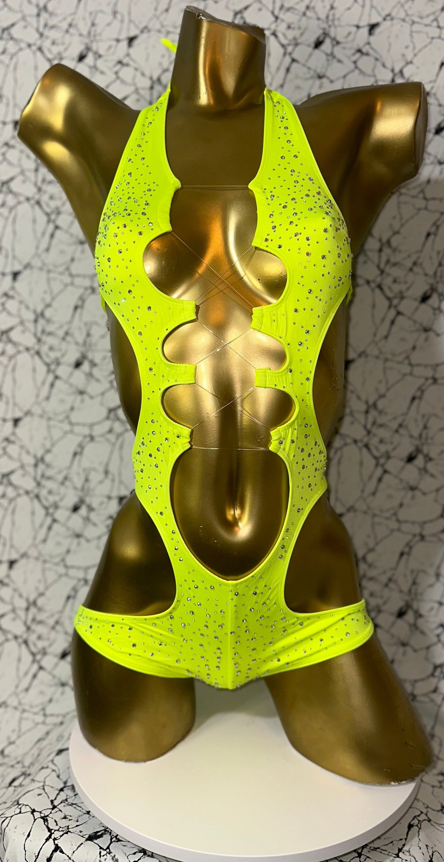 10A Body Emilia with Stones