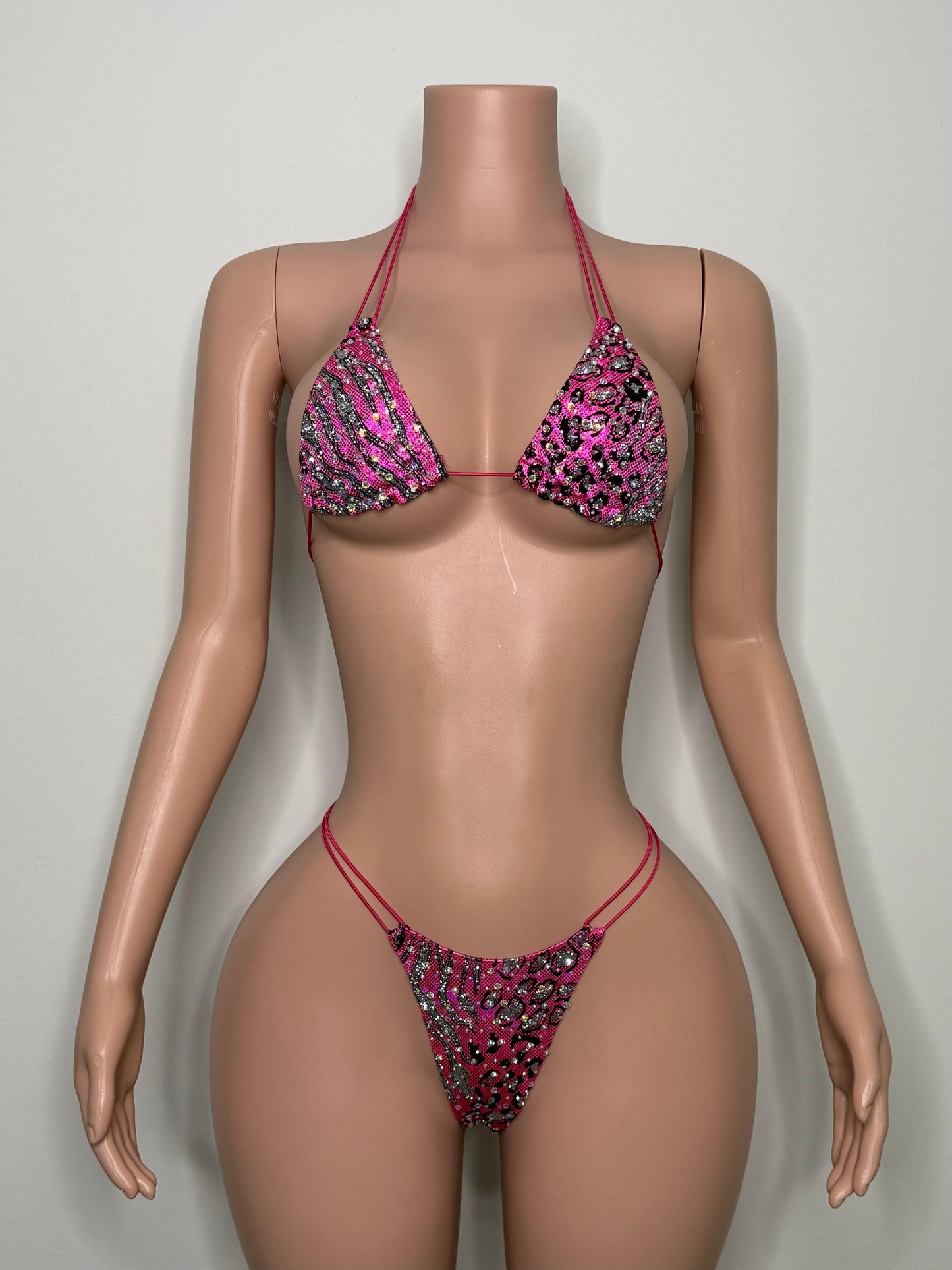 10B Set Susi – Rhinestone Micro Bikini – Exotic Dancer Stagewear for Women – Stage & Clubwear Outfit King Thong