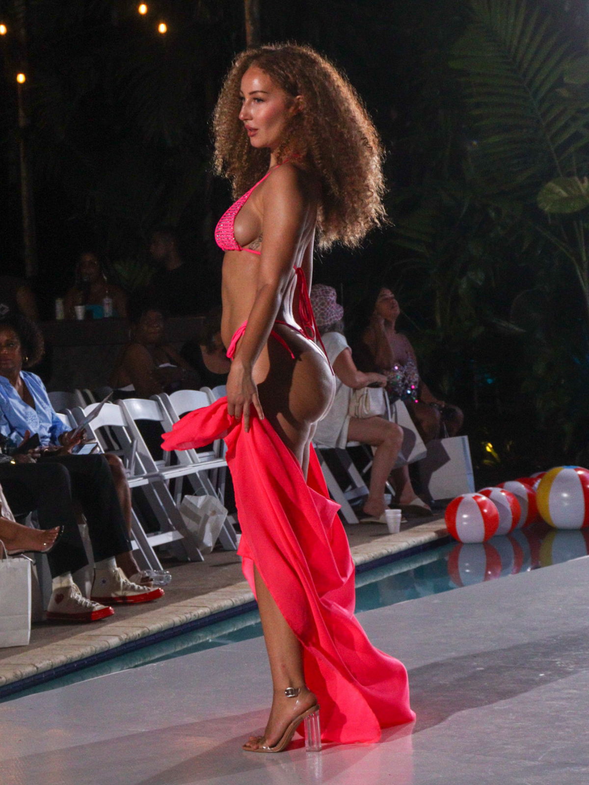 A7 Coral Radiante With Stones – On Request