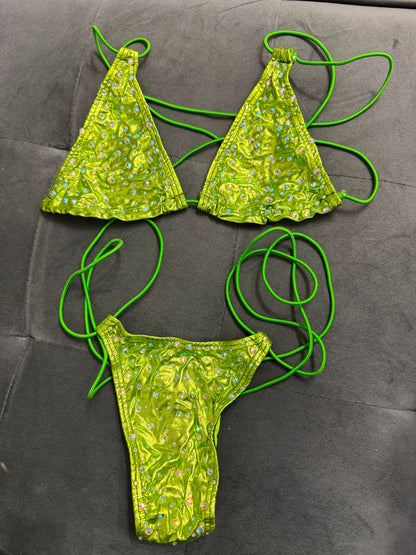 10B Set Susi – Rhinestone Micro Bikini – Exotic Dancer Stagewear for Women – Stage & Clubwear Outfit King Thong