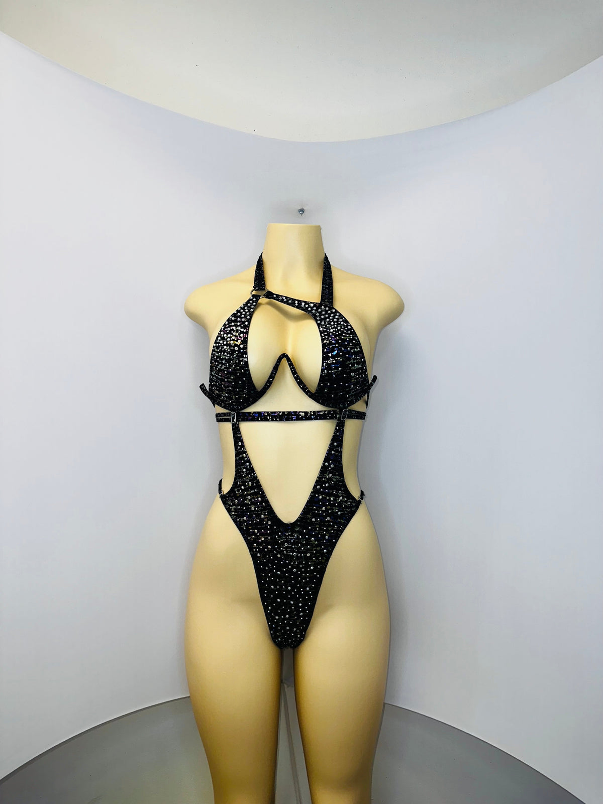 10A Body Sandra – Stripper Bodysuit, Rhinestone Stagewear, Dance Outfit - Made to order