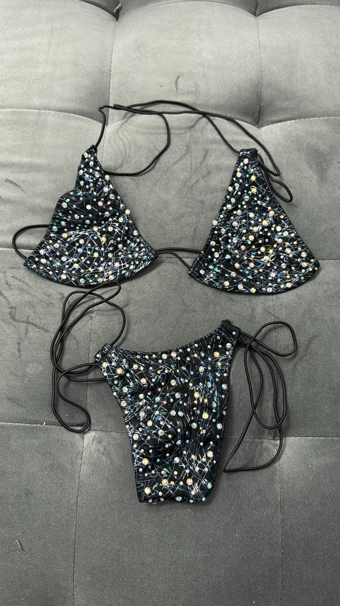 10B Set Susi – Rhinestone Micro Bikini – Exotic Dancer Stagewear for Women – Stage & Clubwear Outfit King Thong
