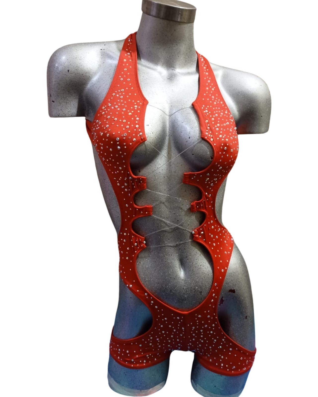 10A Body Emilia with Stones