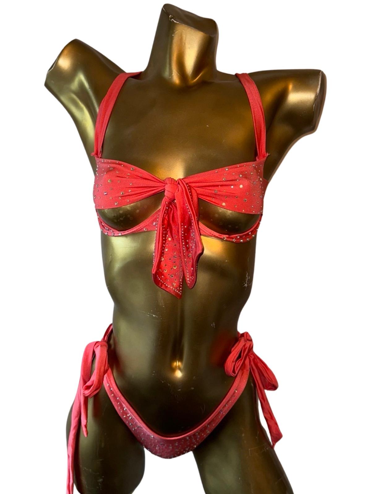 10B Set Moño With Stones