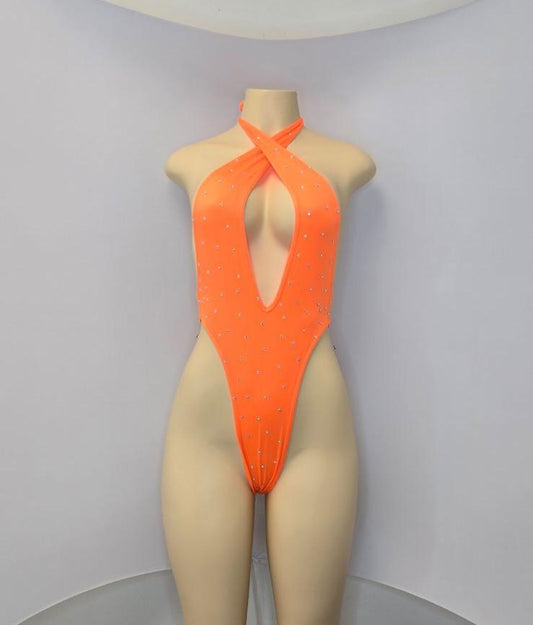 10A Body Vanessa With Stones