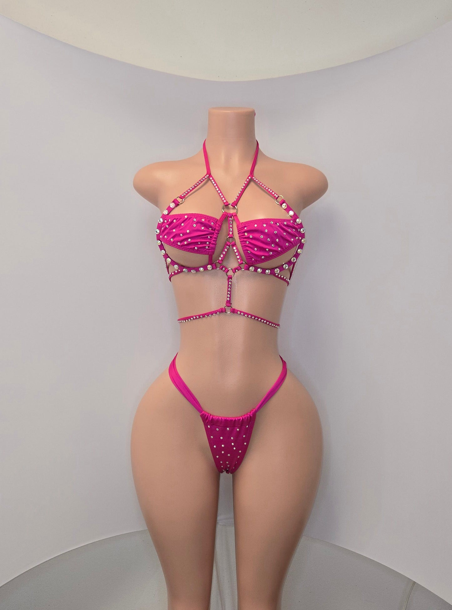 10J Body Moana With Stones