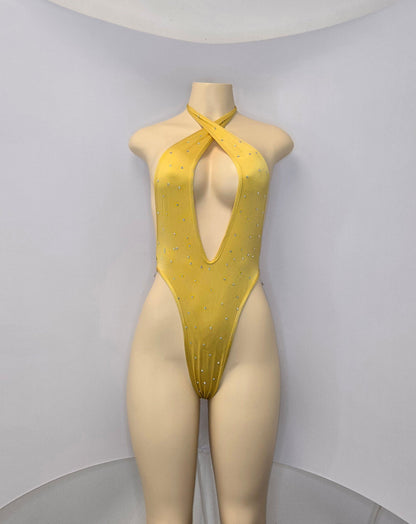 10A Body Vanessa With Stones