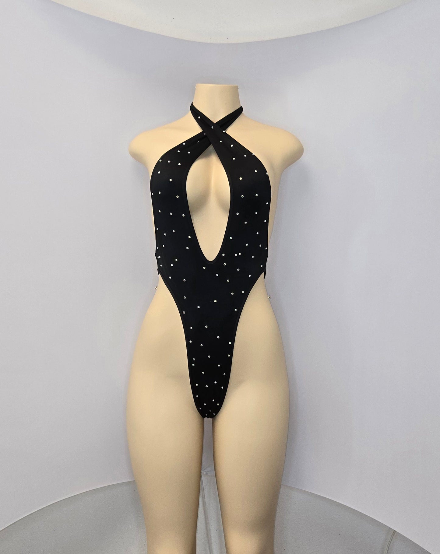 10B Body Vanessa With Stones - On Request